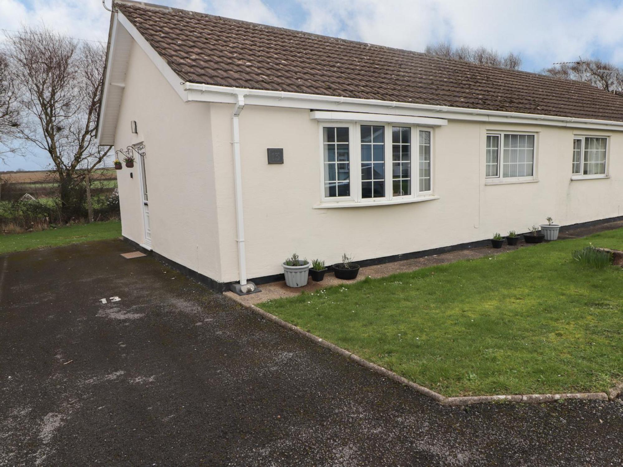 13 Gower Holiday Village 스완지 외부 사진
