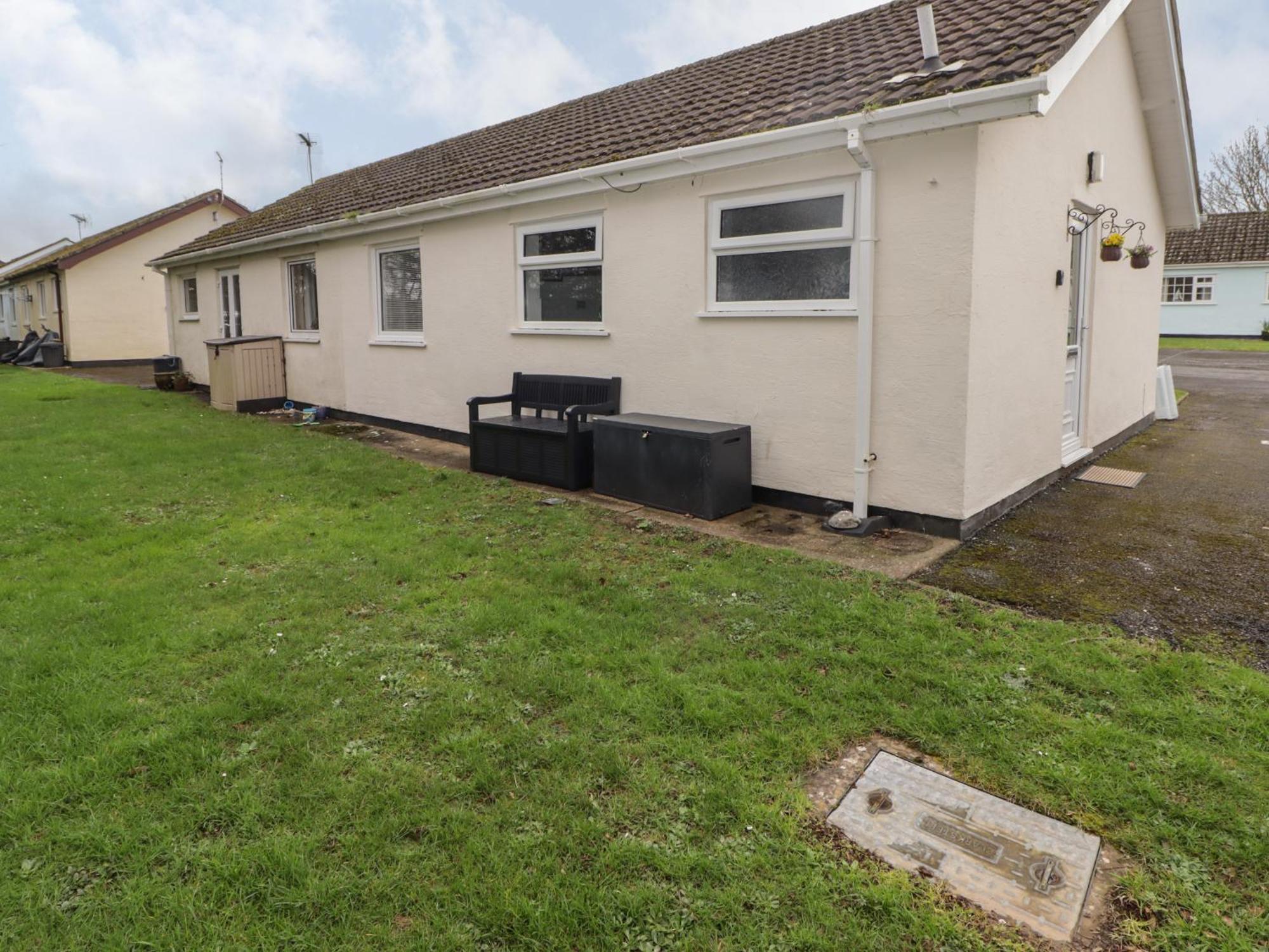 13 Gower Holiday Village 스완지 외부 사진