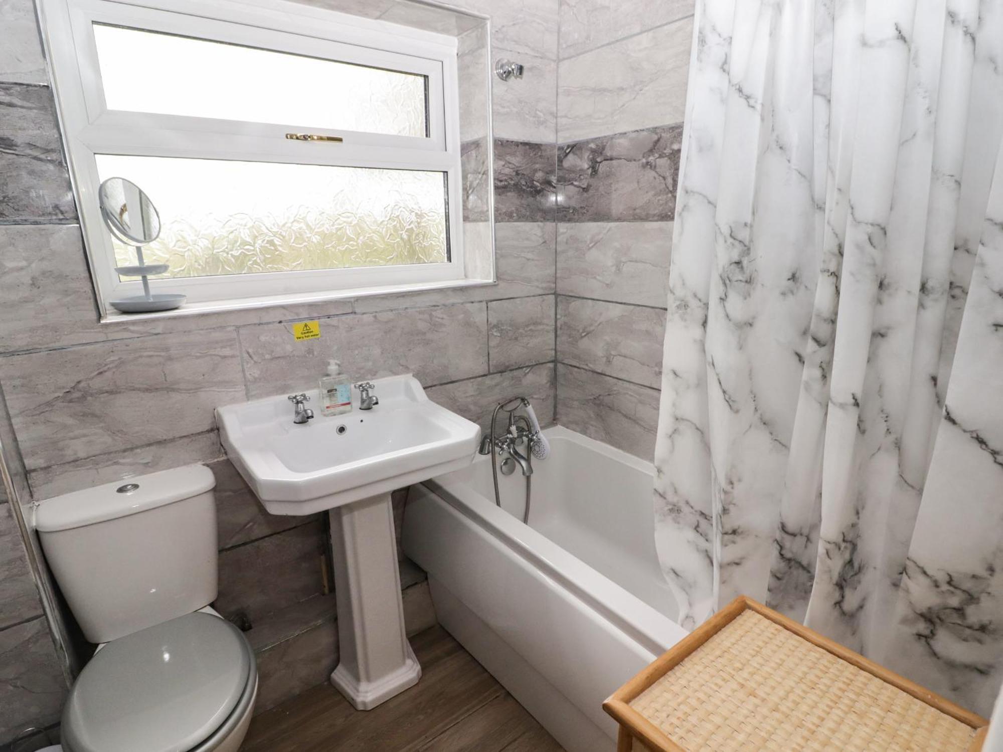 13 Gower Holiday Village 스완지 외부 사진