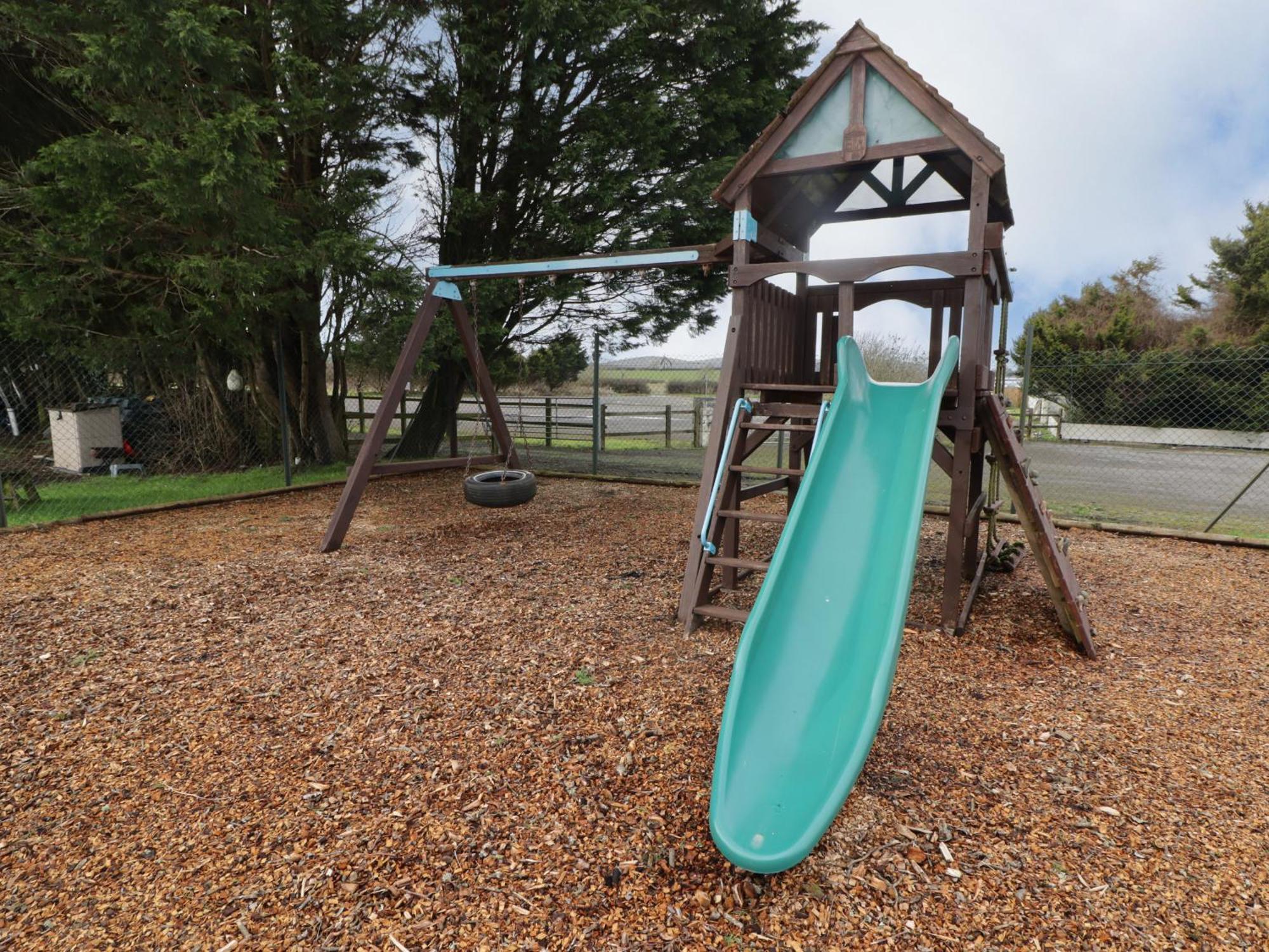 13 Gower Holiday Village 스완지 외부 사진