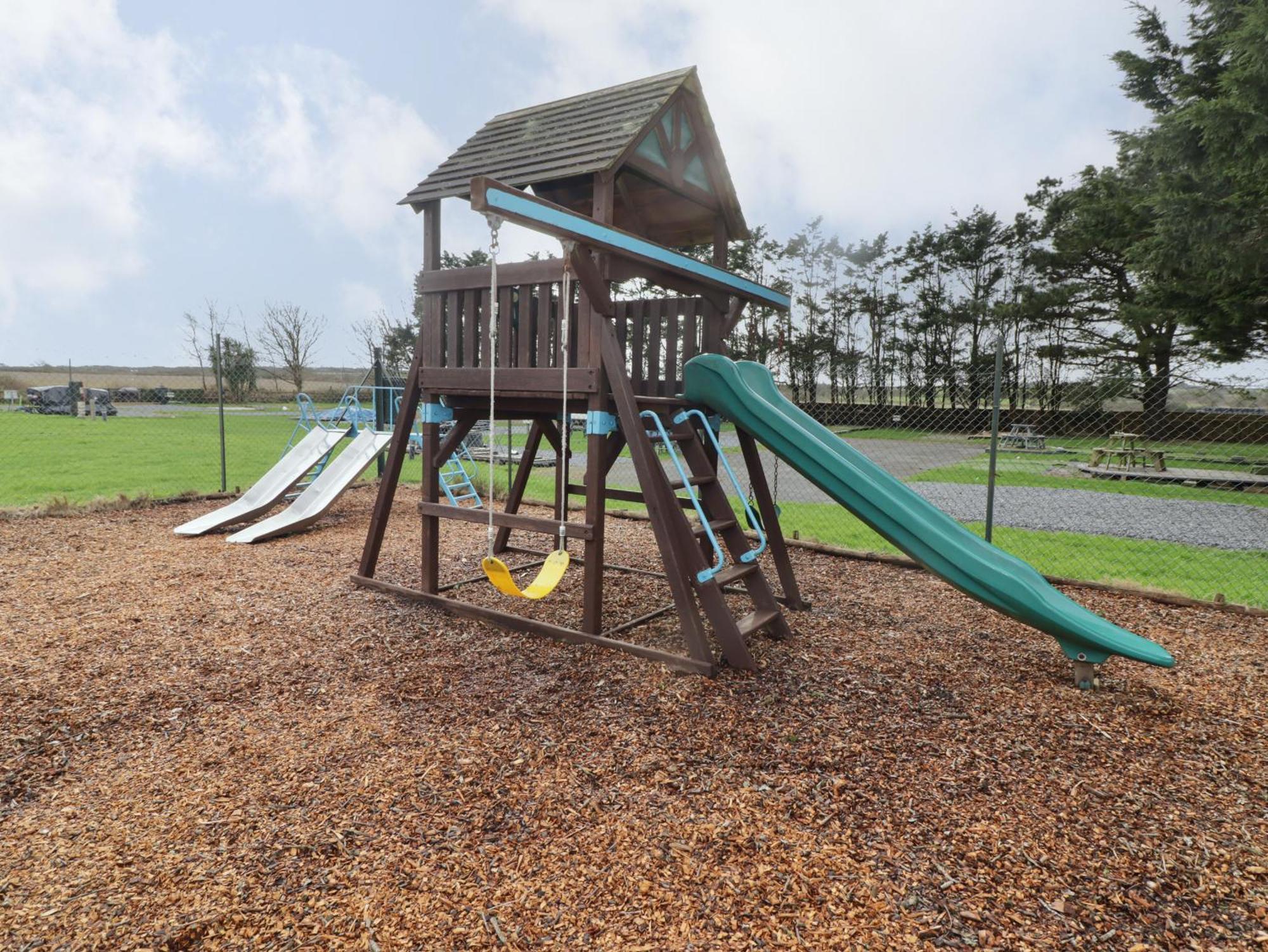 13 Gower Holiday Village 스완지 외부 사진
