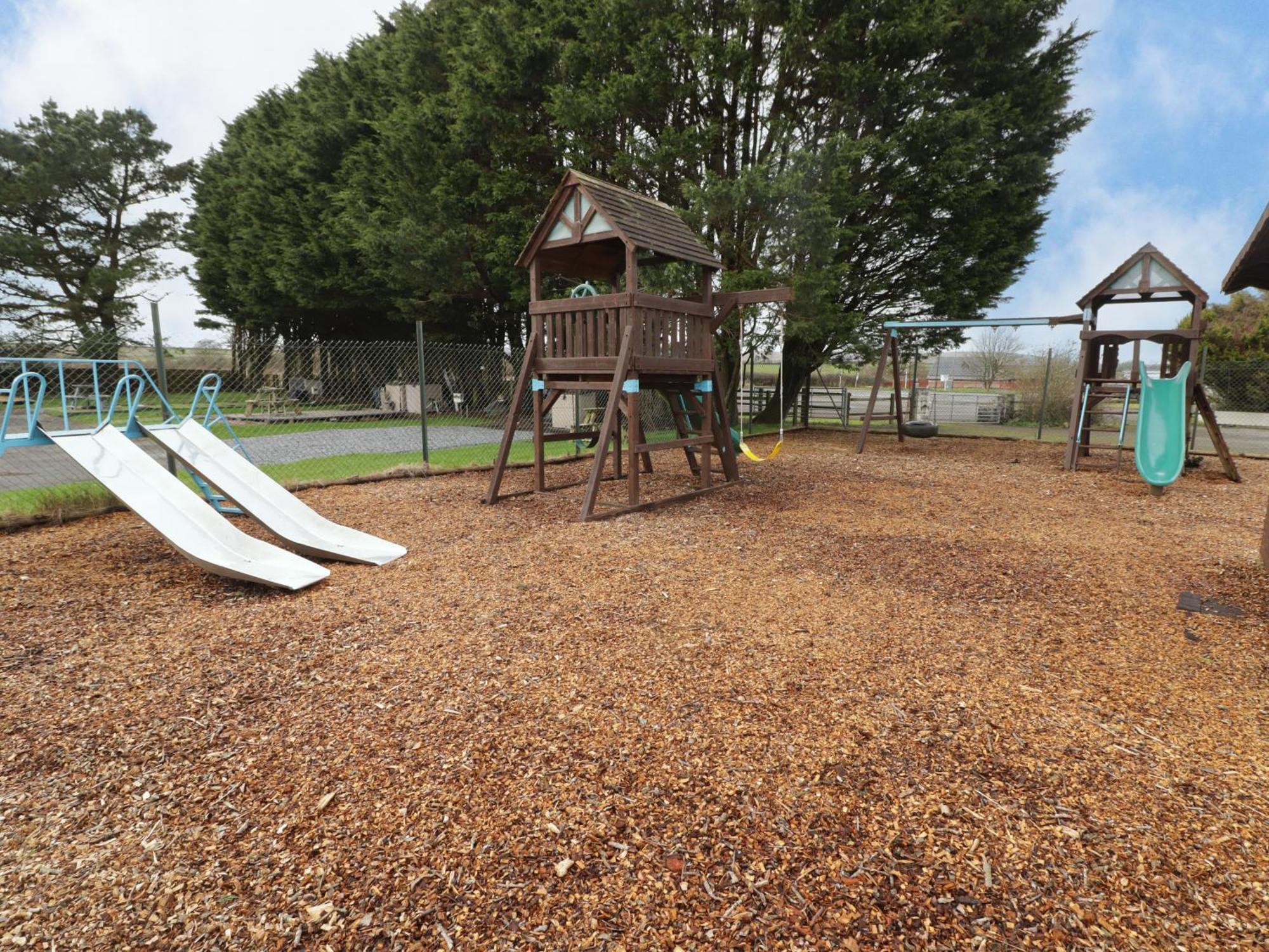 13 Gower Holiday Village 스완지 외부 사진